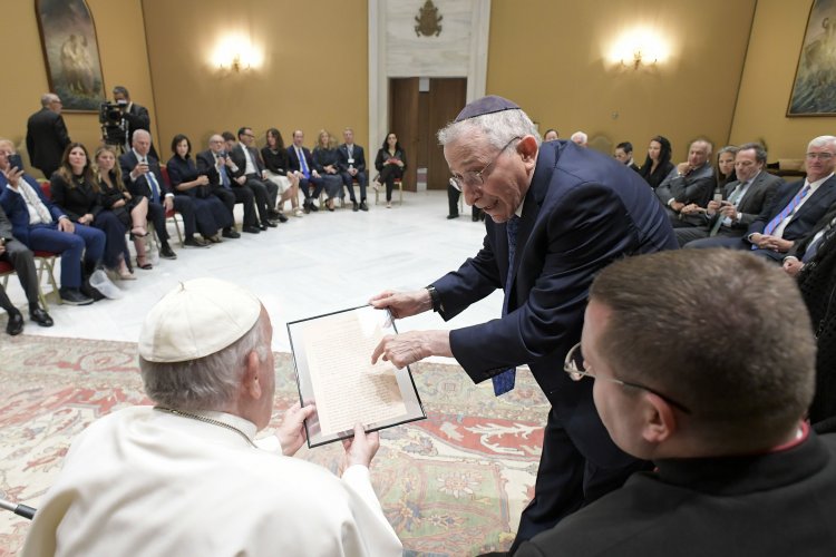 Records of Jews who sought Vatican help during Holocaust to go public