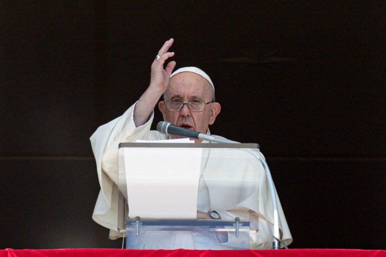 Pope Francis: Christians cannot be indifferent to corruption