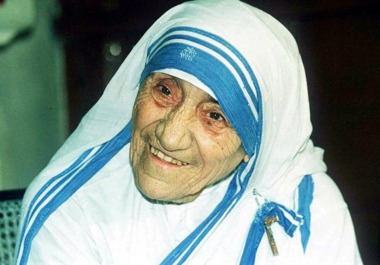 UPDATE: Pope Francis praises Knights of Columbus’ Mother Teresa documentary